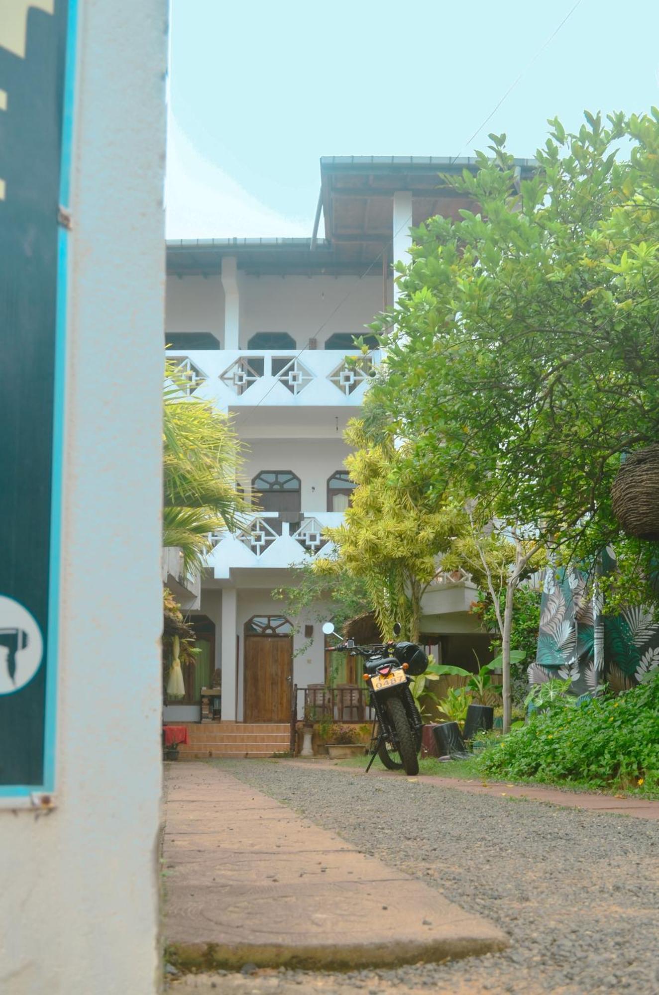 Glow Accommadation แทนกาลเล ภายนอก รูปภาพ