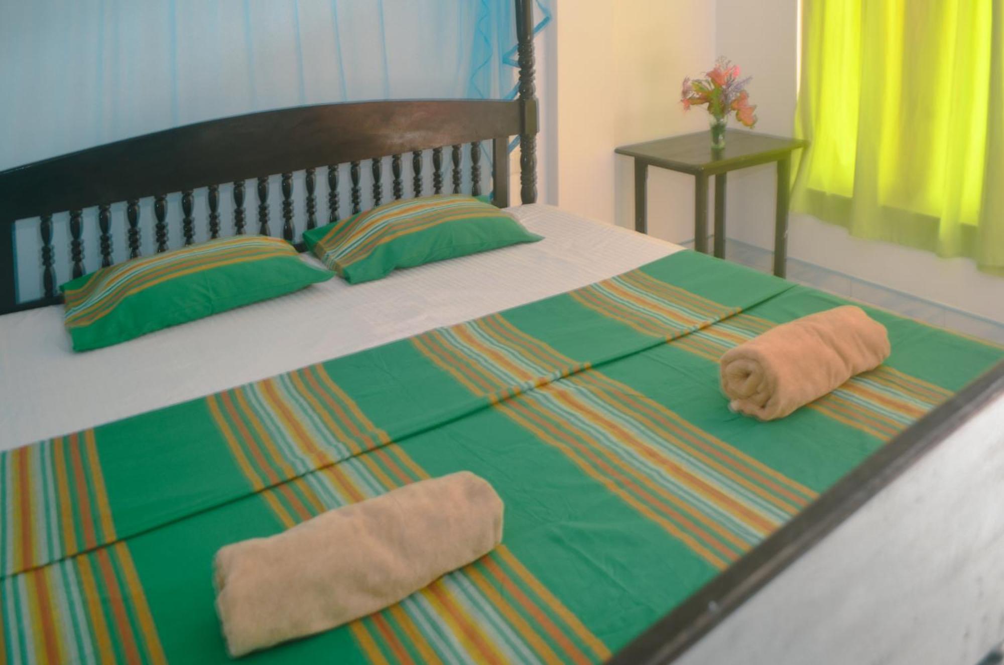 Glow Accommadation แทนกาลเล ภายนอก รูปภาพ